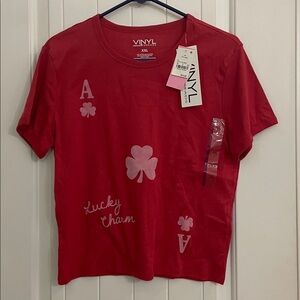 Red Graphic Tee with Clover Design
XXL NWT